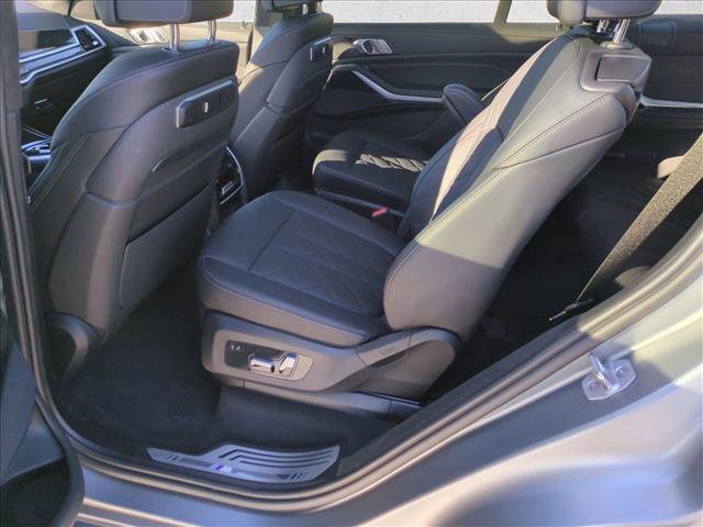 Used 2023 BMW X7 xDrive40i w/ M Sport Package image 21