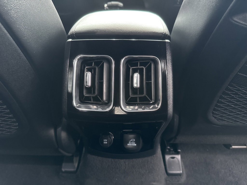 Used 2024 Kia Sorento SX Prestige image 29