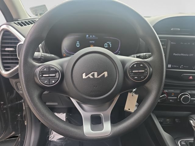 Used 2023 Kia Soul LX w/ LX Technology Package FWD image 13