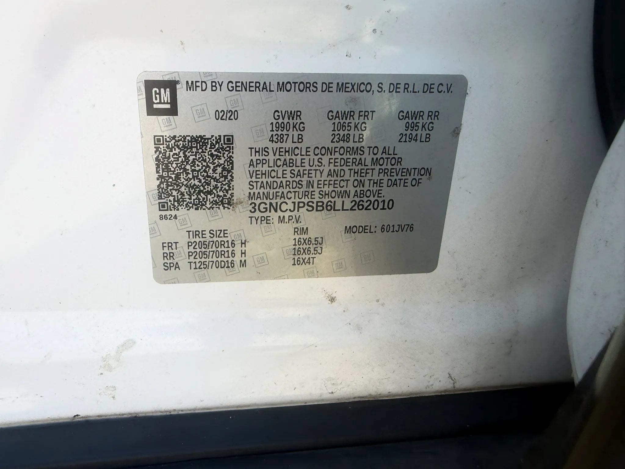 Used 2020 Chevrolet Trax LT AWD/4WD image 32