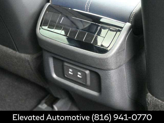 Certified 2026 INFINITI QX60 Sport w/ Dark Cargo Package AWD/4WD image 11