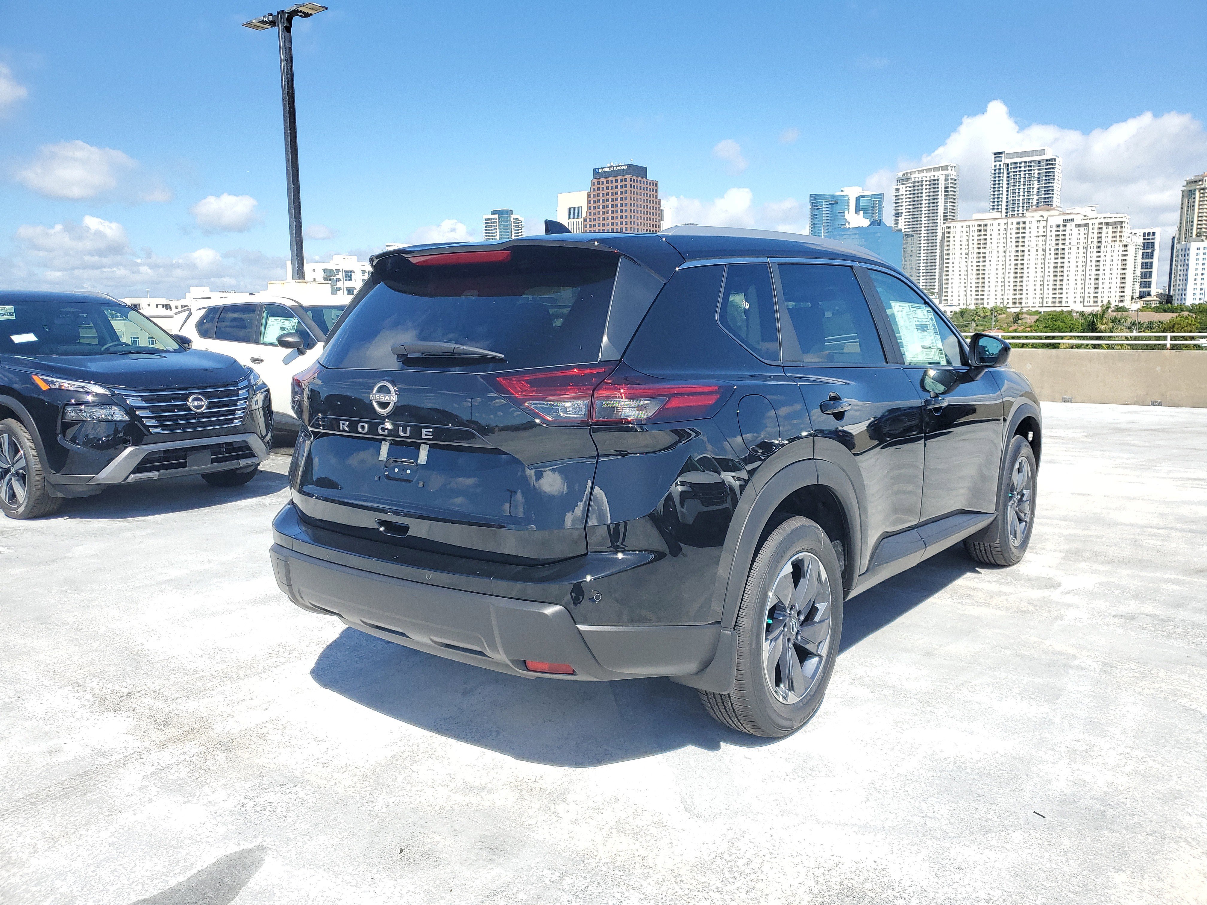 New 2026 Nissan Rogue SV w/ SV Premium Package image 4