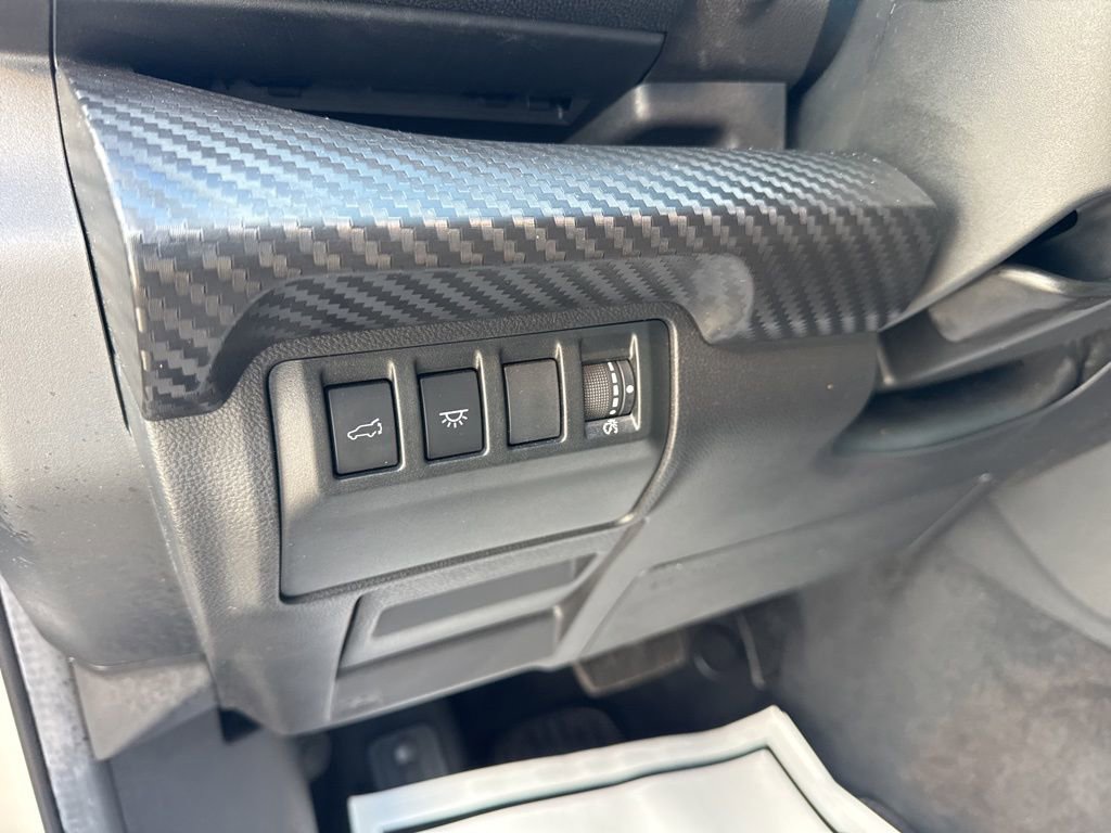 Used 2024 Subaru Ascent Premium w/ Convenience Package image 16