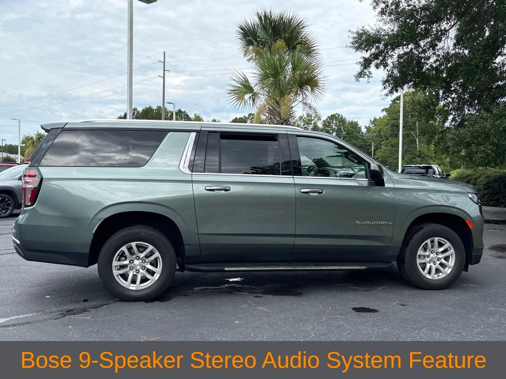 Used 2024 Chevrolet Suburban LT RWD image 4
