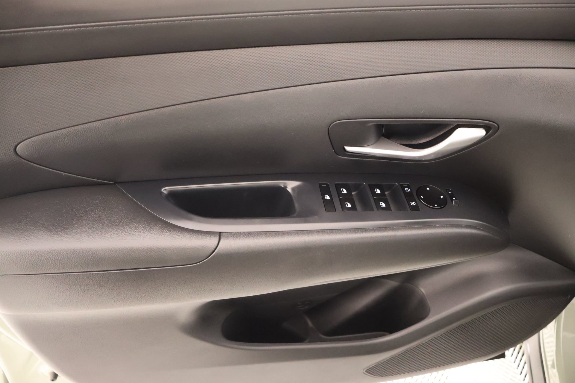Certified 2026 Hyundai Santa Cruz SEL FWD image 15