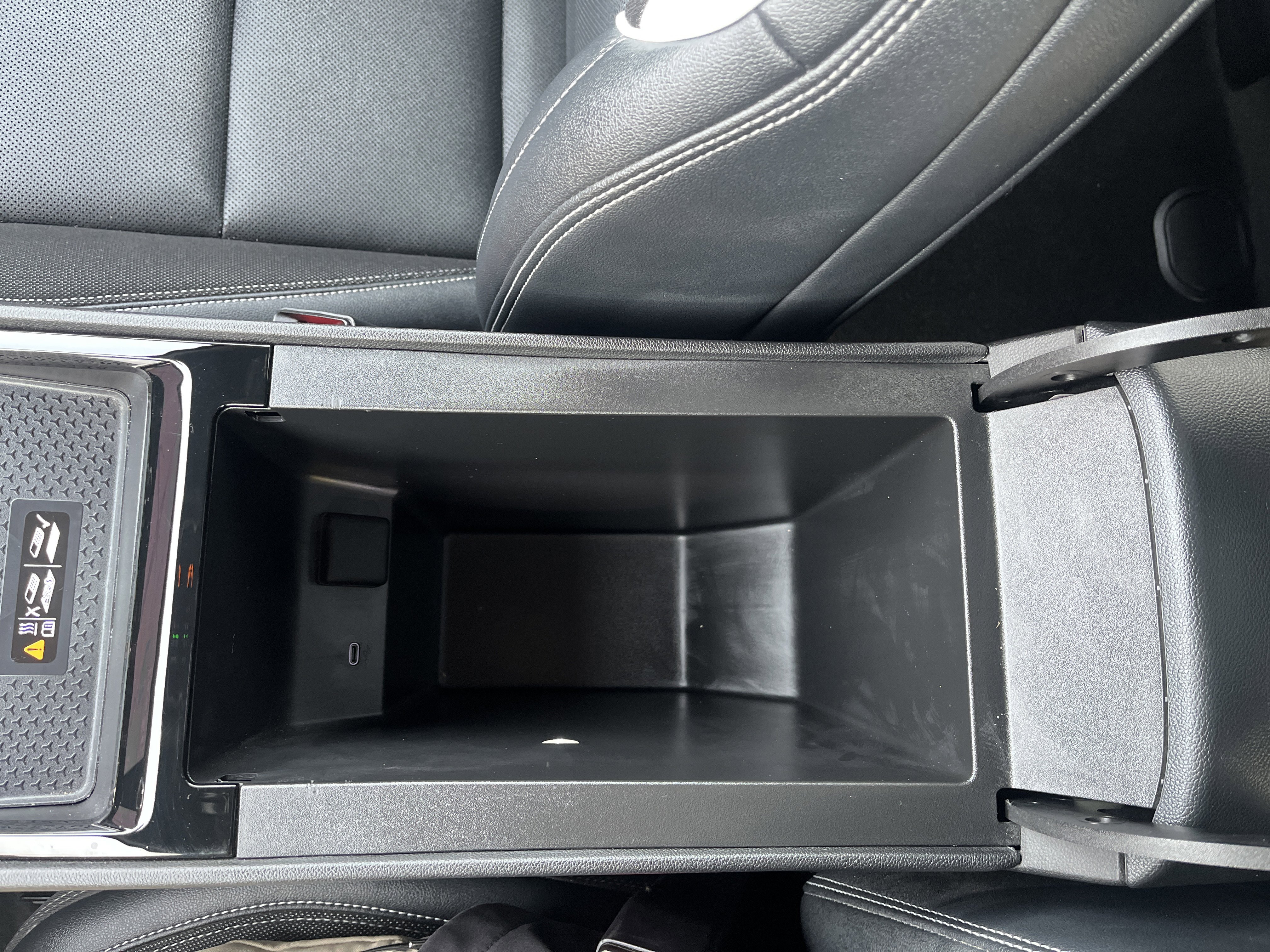 Used 2024 Chevrolet Blazer EV LT image 33