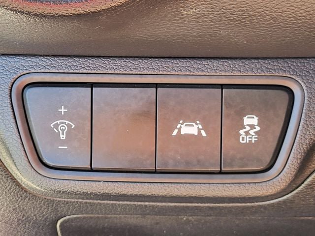 Used 2019 Kia Forte LXS FWD image 9