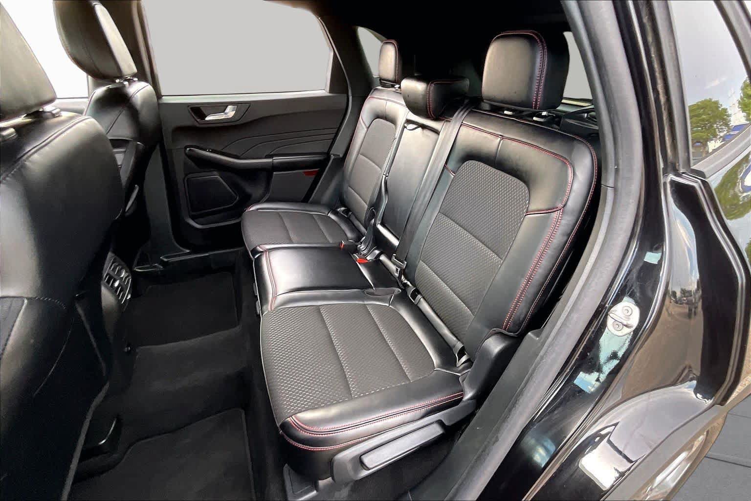 Used 2025 Ford Escape ST-Line FWD image 20