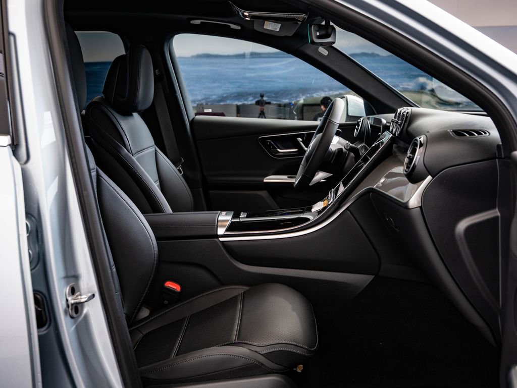 New 2026 Mercedes-Benz GLC 300 4MATIC image 25