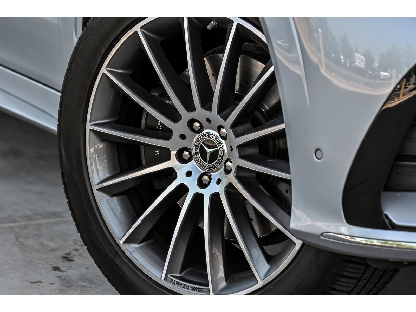 Certified 2024 Mercedes-Benz GLE 450 4MATIC image 3