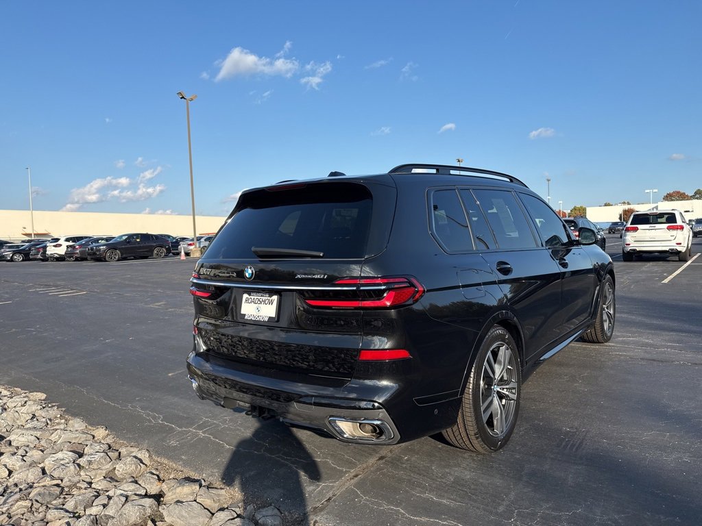 Used 2023 BMW X7 xDrive40i w/ M Sport Package image 5