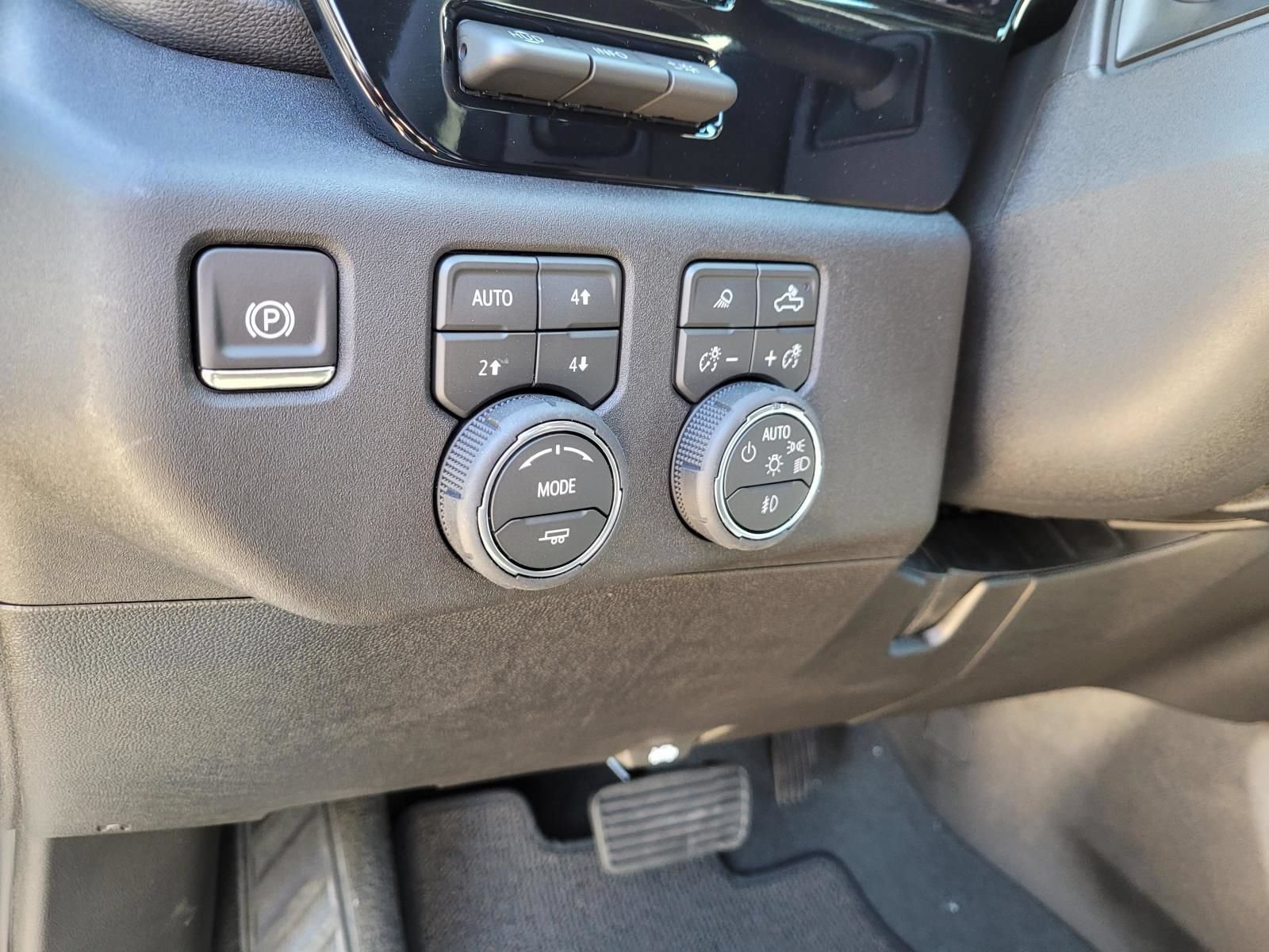 New 2026 Chevrolet Silverado 2500 High Country w/ High Country Premium Package AWD/4WD image 17