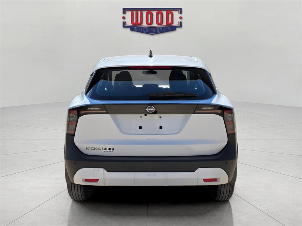 New 2026 Nissan Kicks S image 3