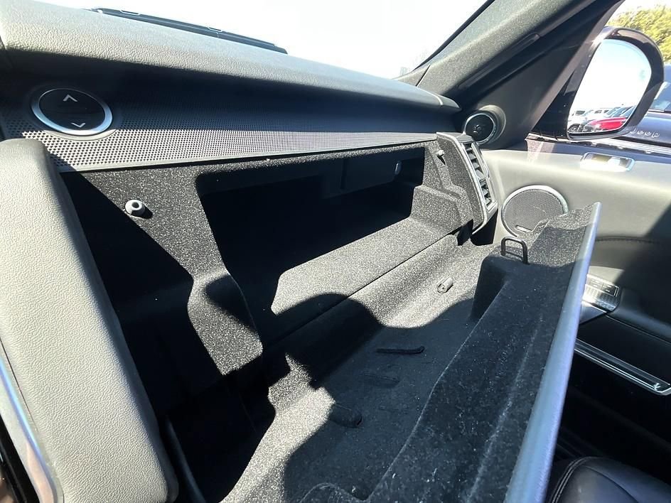 Used 2019 Land Rover Range Rover Sport Supercharged image 32
