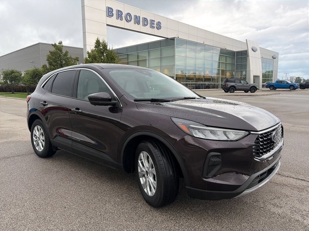 Used 2023 Ford Escape Active w/ Tech Pack #2