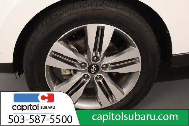Used 2015 Hyundai Tucson Limited w/ Option Group 03 AWD/4WD image 9