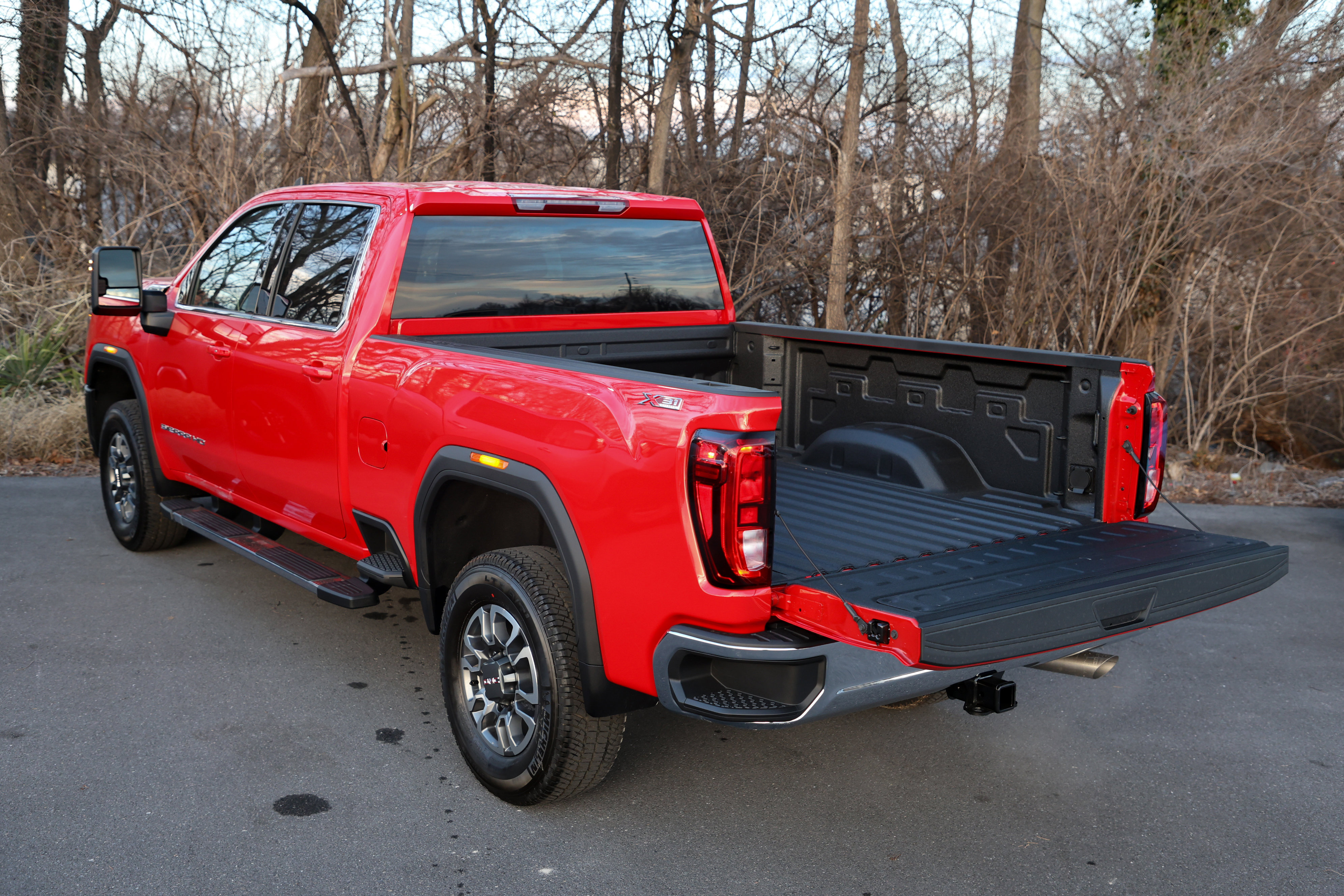 New 2026 GMC Sierra 2500 SLE w/ SLE Value Package; image 7