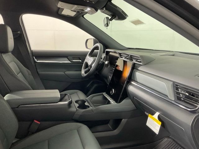 New 2026 GMC Terrain AT4 w/ LPO, Floor Liner Package image 33