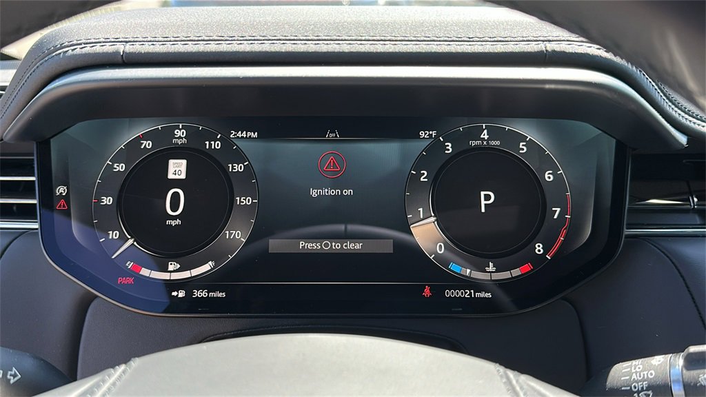 New 2025 Land Rover Range Rover Sport Dynamic SE image 16