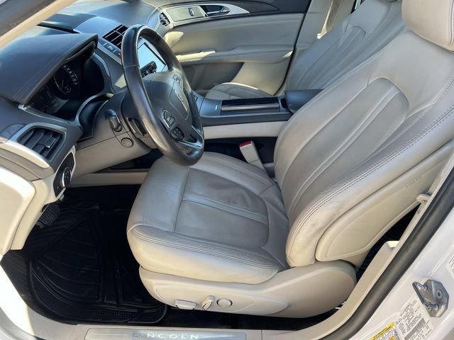 Used 2018 Lincoln MKZ Select w/ Select Plus Package image 19