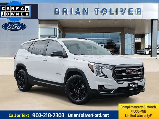 Used 2024 GMC Terrain AT4 image 1