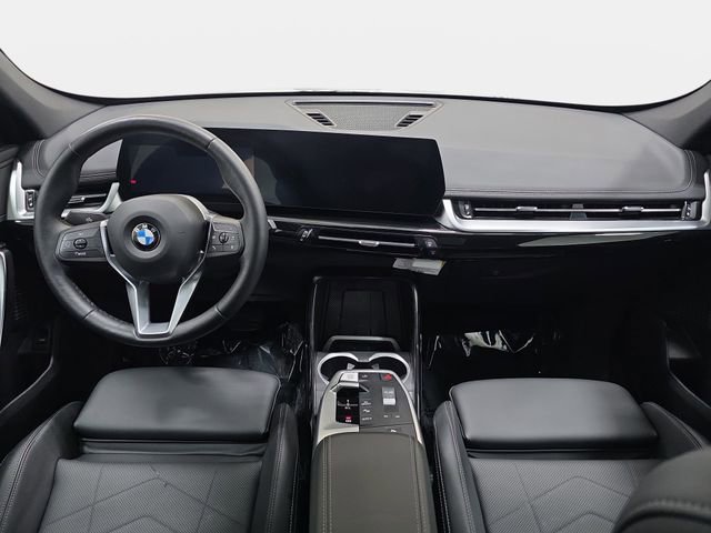Certified 2025 BMW X1 xDrive28i w/ Convenience Package image 9