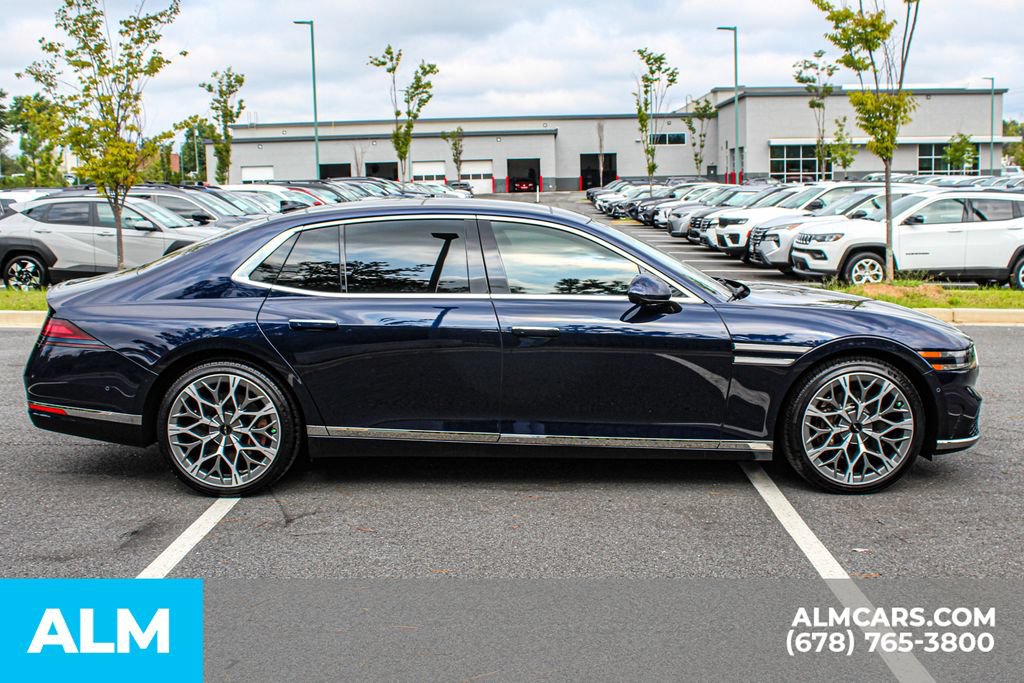 Used 2026 Genesis G90 3.5T AWD/4WD image 8