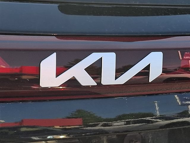 Used 2025 Kia Seltos SX w/ SX Sunroof Package AWD/4WD image 31