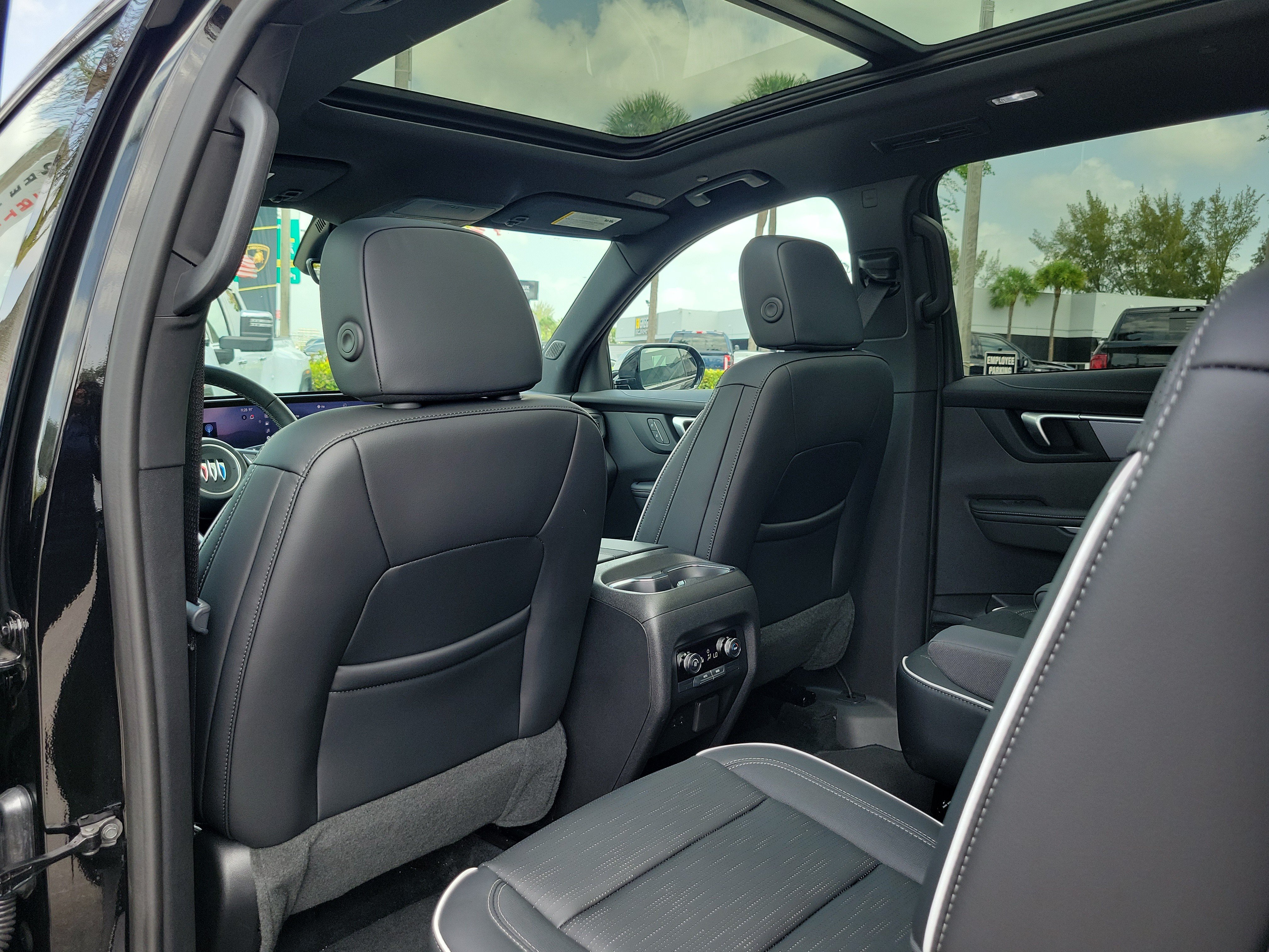 Used 2026 Buick Enclave Sport Touring w/ Power Package FWD image 16