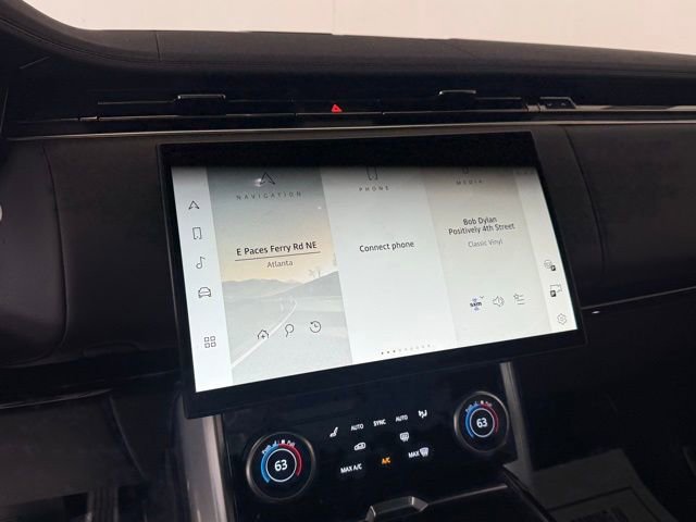 Certified 2023 Land Rover Range Rover SE image 33