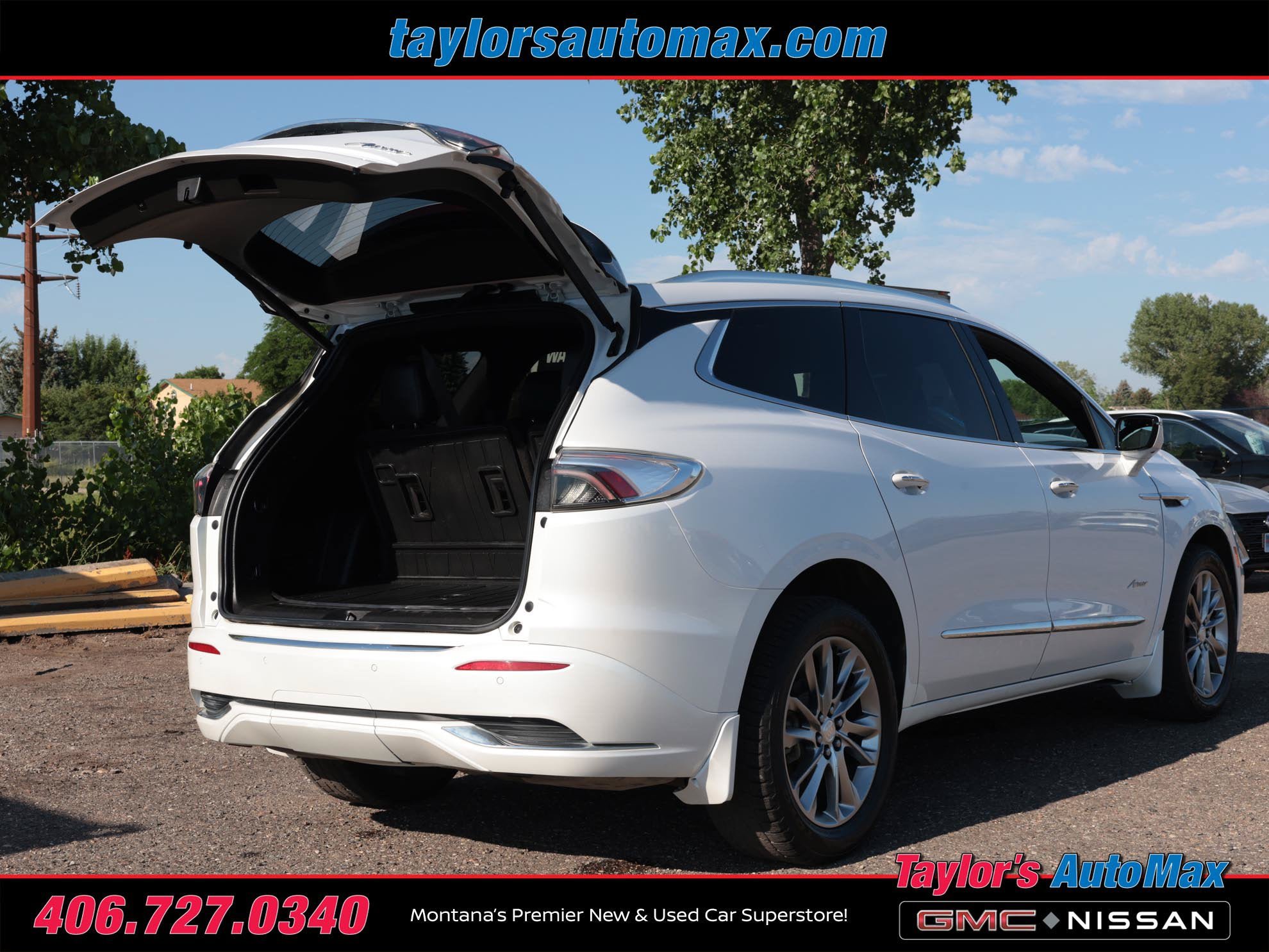 Used 2022 Buick Enclave Avenir w/ LPO, Floor Liner Package AWD/4WD image 46