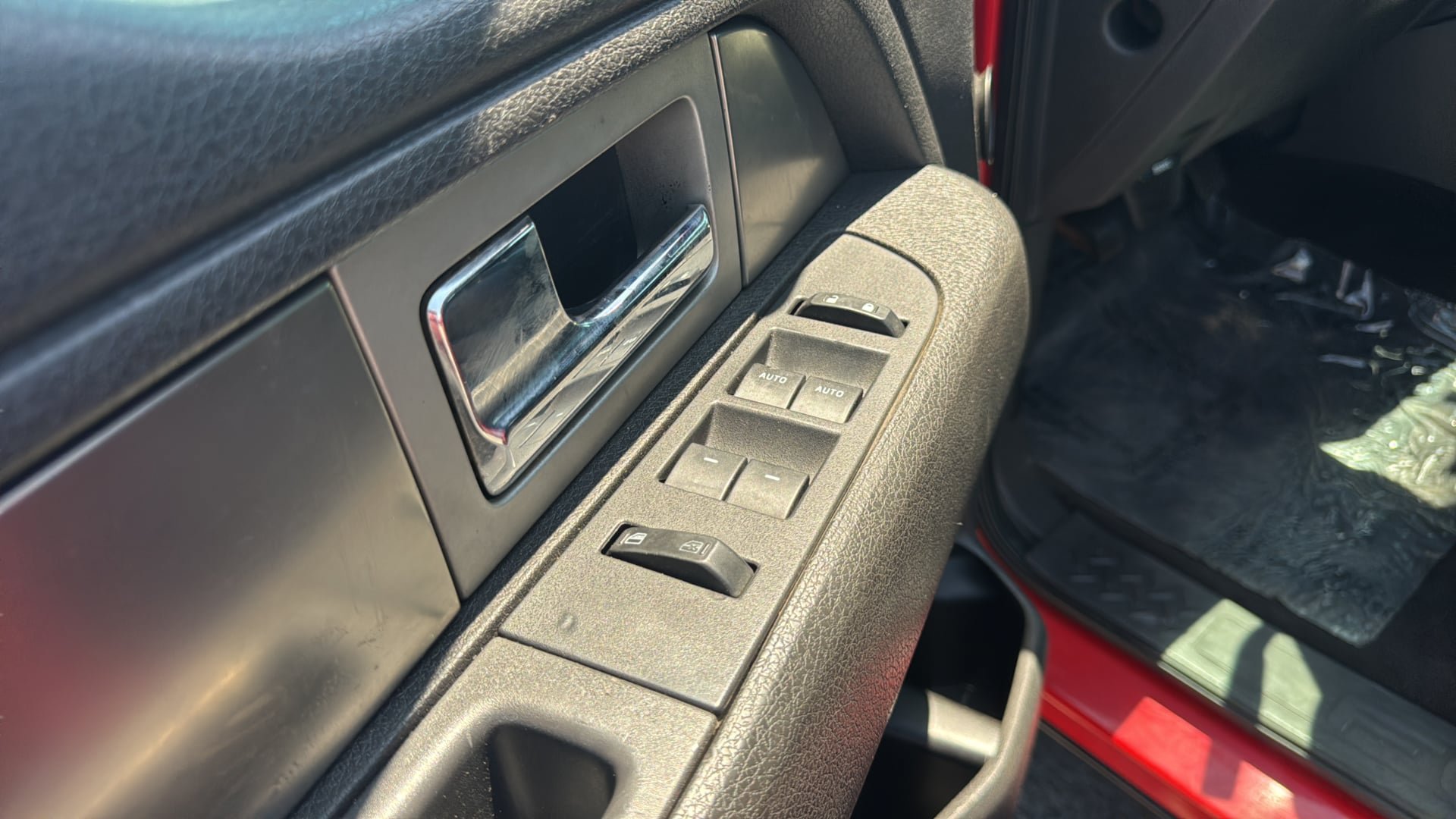 Used 2012 Ford F150 Raptor w/ Raptor Luxury Pkg AWD/4WD image 18