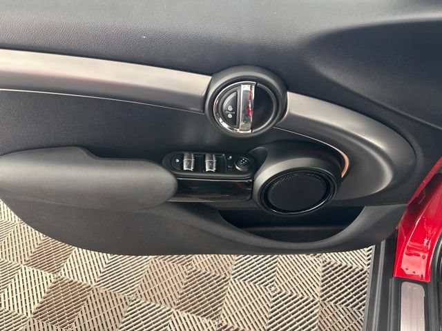 Used 2023 MINI Cooper 4-Door Hardtop FWD image 20