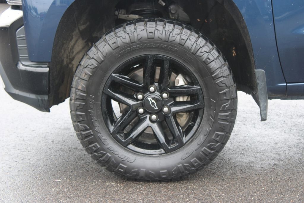 Used 2022 Chevrolet Silverado 1500 LT Trail Boss AWD/4WD image 18