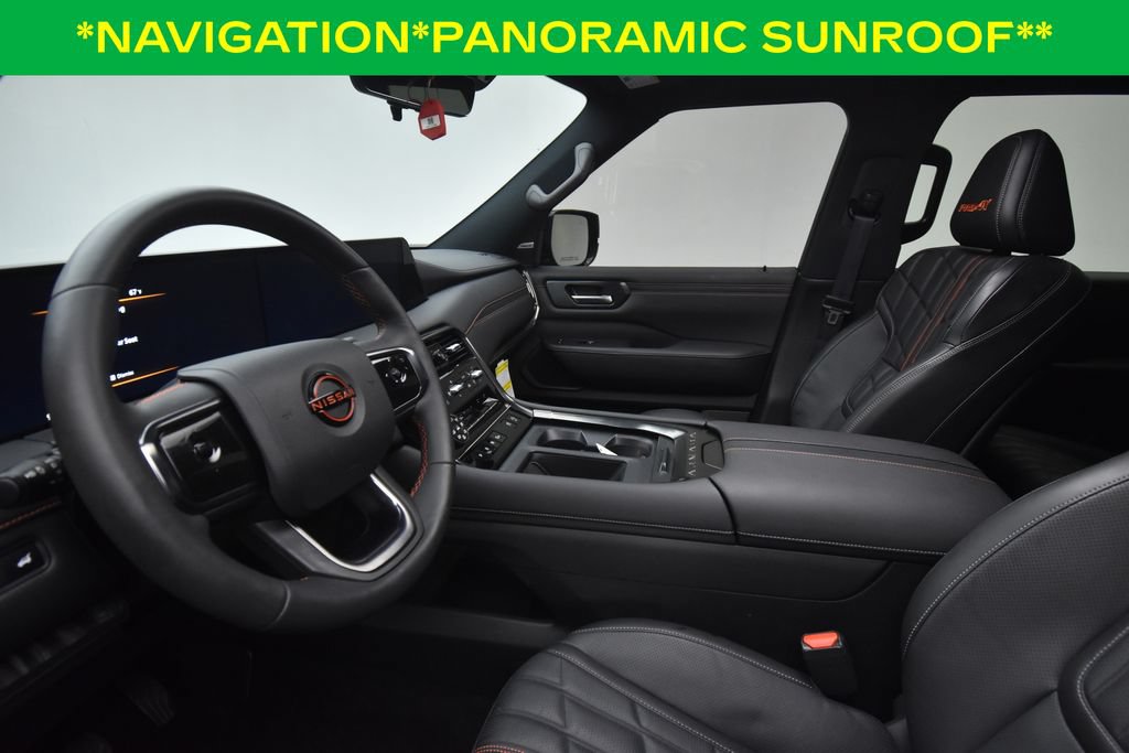 Used 2026 Nissan Armada PRO-4X AWD/4WD image 3