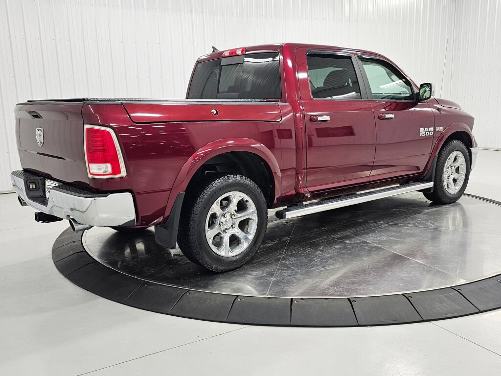 Used 2017 RAM 1500 Laramie w/ Convenience Group AWD/4WD image 5
