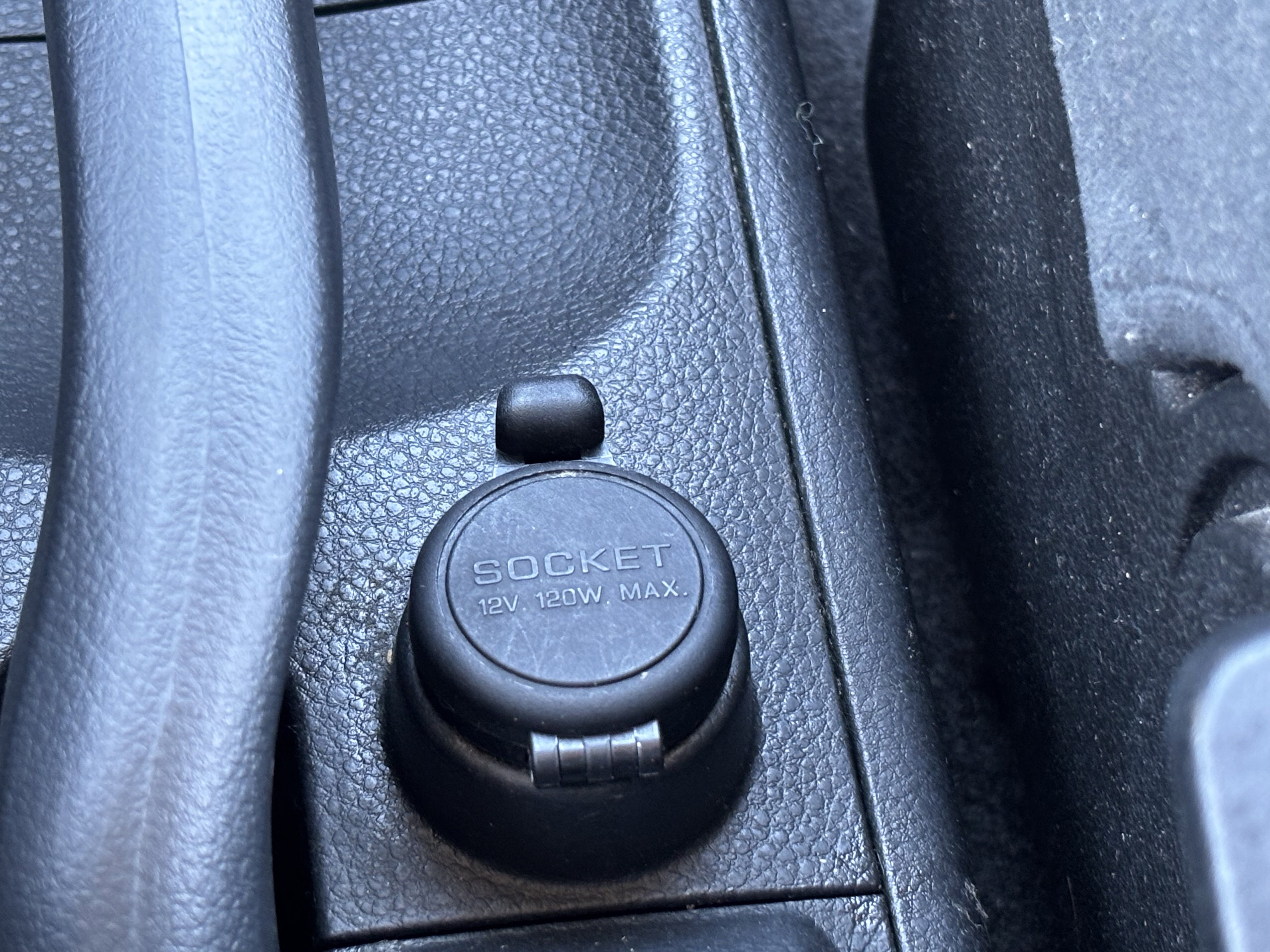 Used 2010 Nissan Versa 1.8 S w/ PWR Plus Pkg image 22