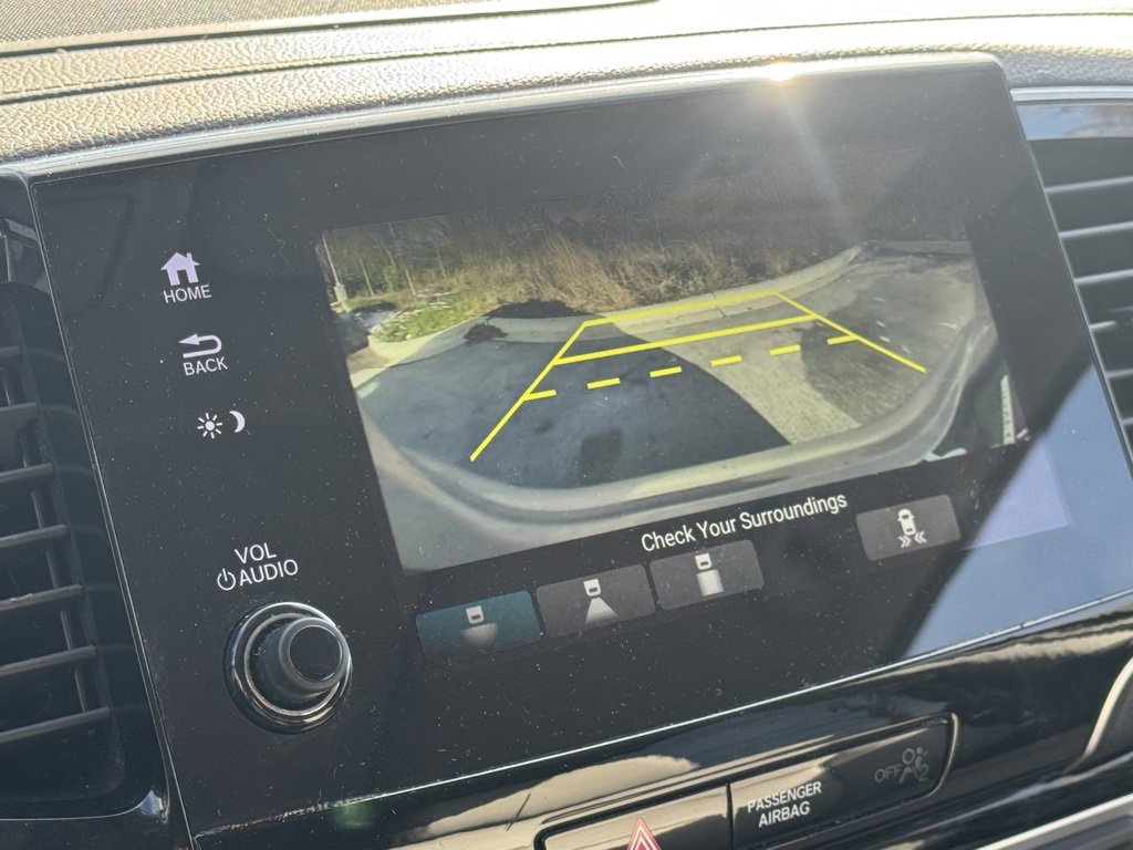 Used 2022 Honda Pilot Touring image 11