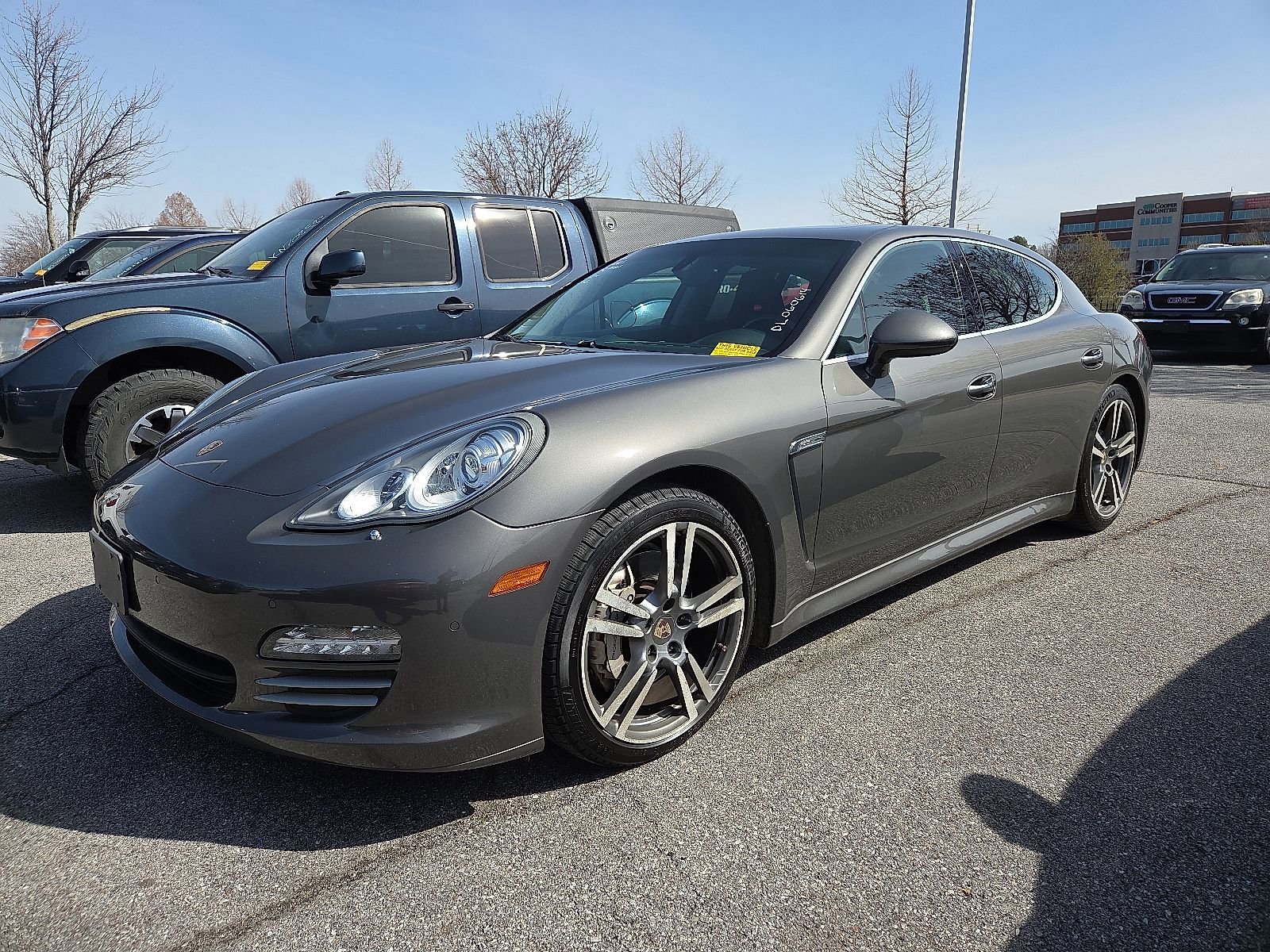 Used 2013 Porsche Panamera 4S image 2