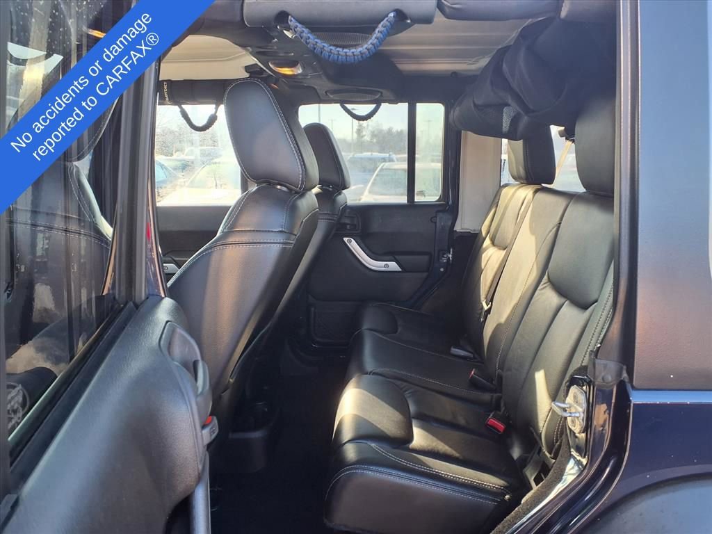 Used 2013 Jeep Wrangler Unlimited Rubicon w/ Dual Top Group image 14