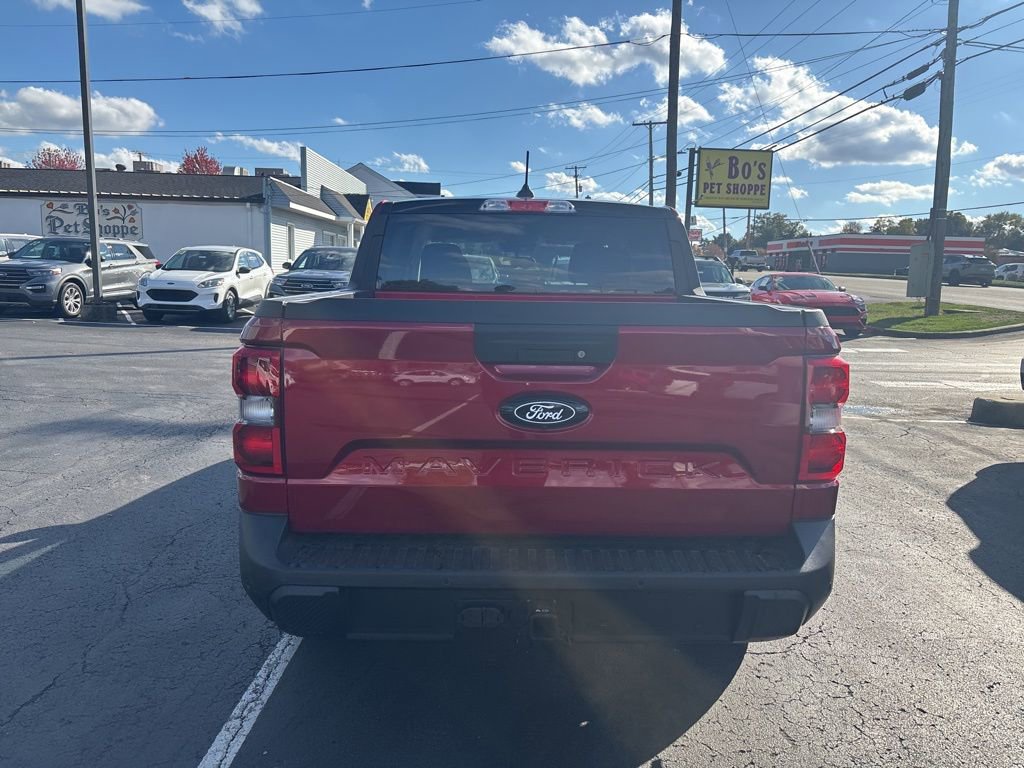 New 2025 Ford Maverick XLT w/ XLT Luxury Package image 4