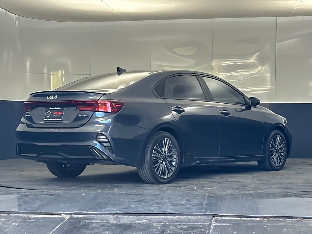 Used 2023 Kia Forte GT-Line w/ GT-Line Technology Package image 3