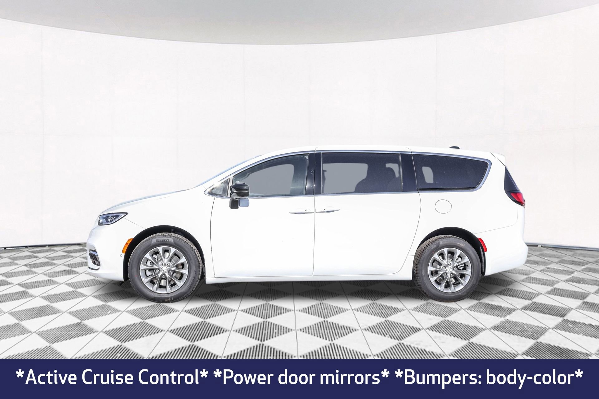 New 2026 Chrysler Pacifica Select image 6