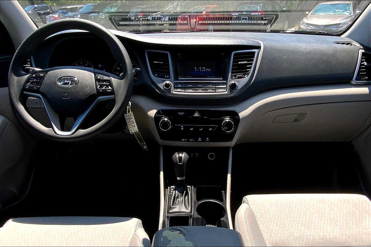 Used 2017 Hyundai Tucson SE w/ SE Popular Package 02 FWD image 14