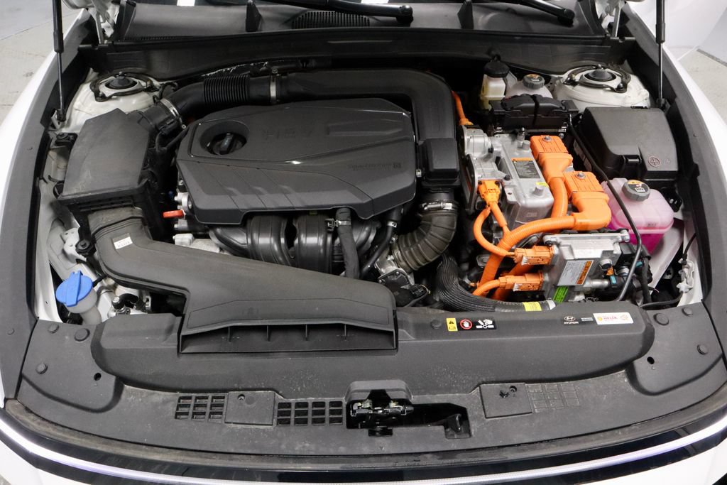 Used 2025 Hyundai Sonata SEL FWD image 18