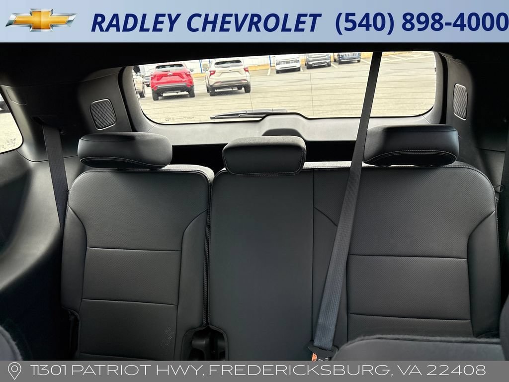 Used 2025 Chevrolet Traverse High Country w/ LPO, Floor Liner Package FWD image 13