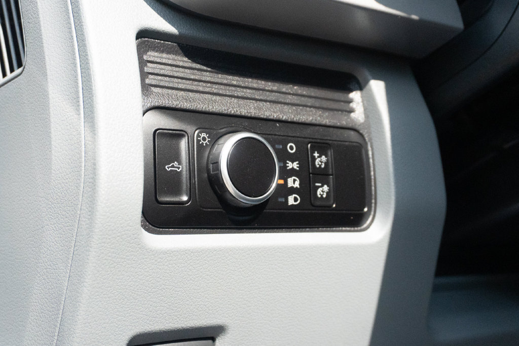 Used 2025 Ford F350 XL RWD image 16