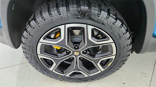 Used 2024 Rivian R1S Launch Edition image 59