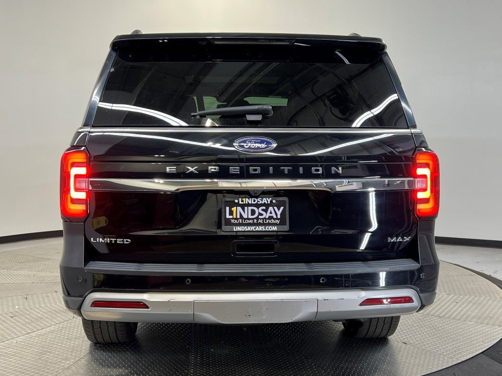 Used 2022 Ford Expedition Max Limited image 6