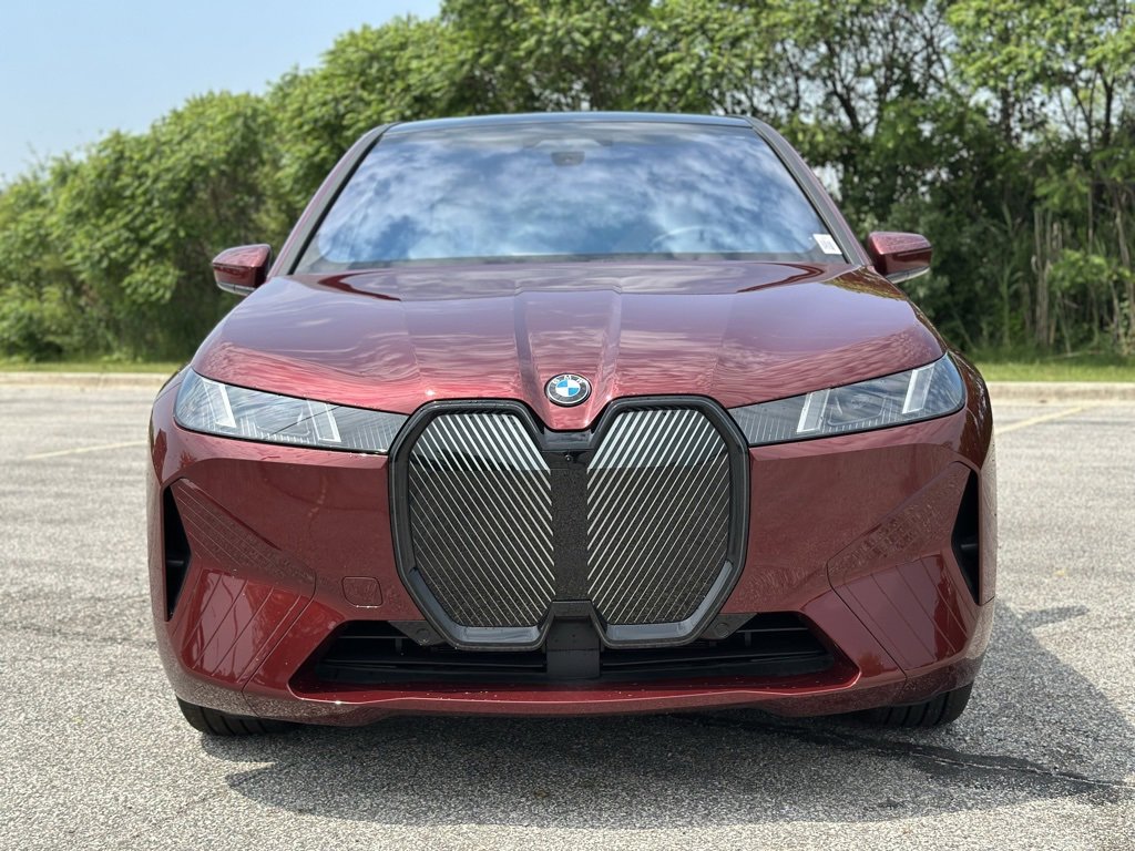 New 2026 BMW iX xDrive60 image 2